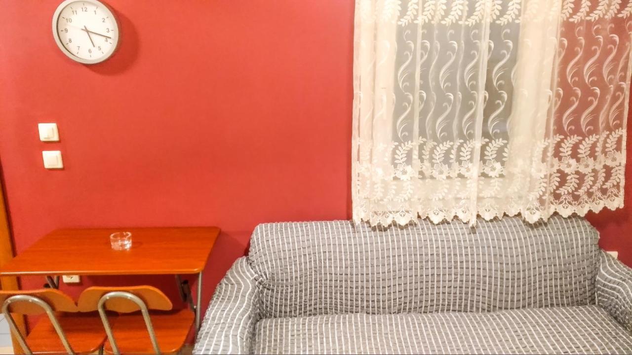 Alexandros Inn テッサロニキ エクステリア 写真